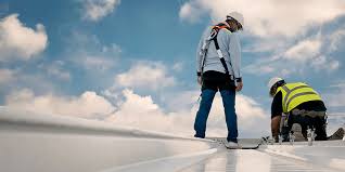 Fast & Reliable Emergency Roof Repairs in Riverside, NY